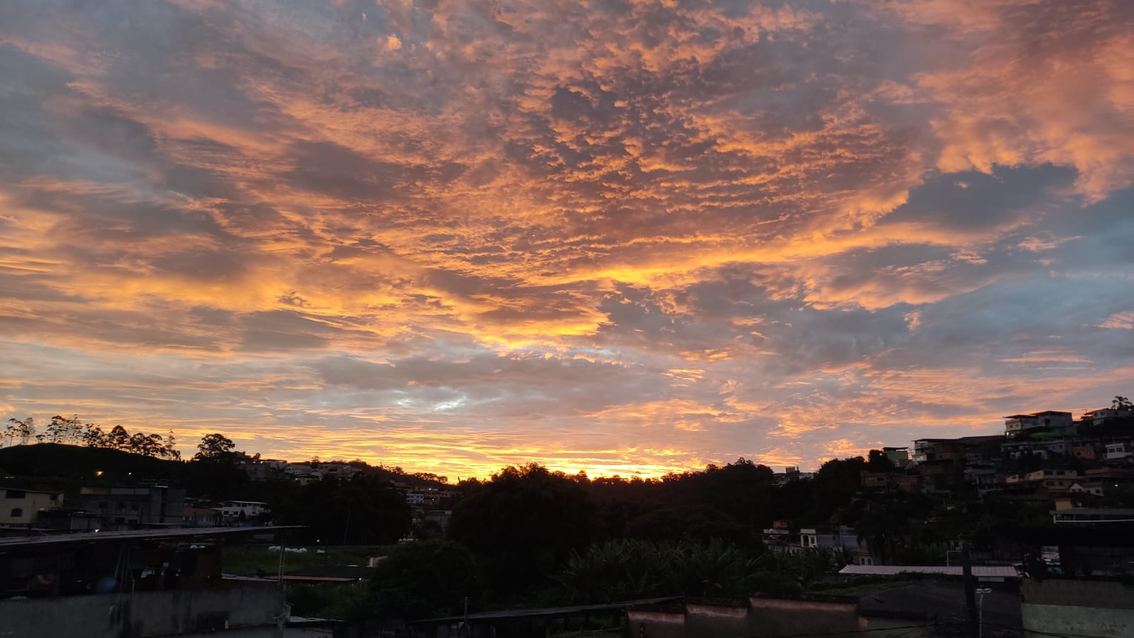 Variação de temperatura durante o dia marca a semana em Santos Dumont